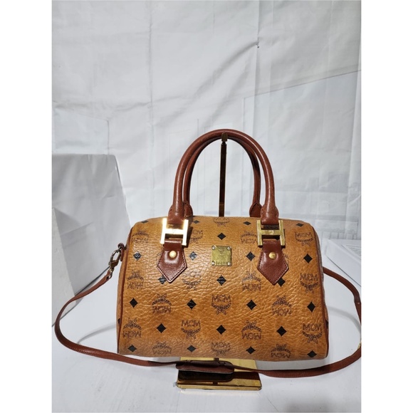 SOLD***Authentic MCM Vintage Monogram Visetos Boston Bag Cognac - Picture 4 of 16